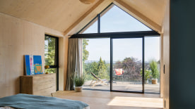 Giebelfenster und Dreieckfenster von Josko