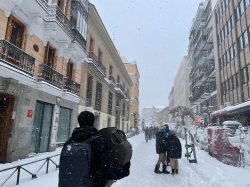 昨天晚上在马德里下了大雪