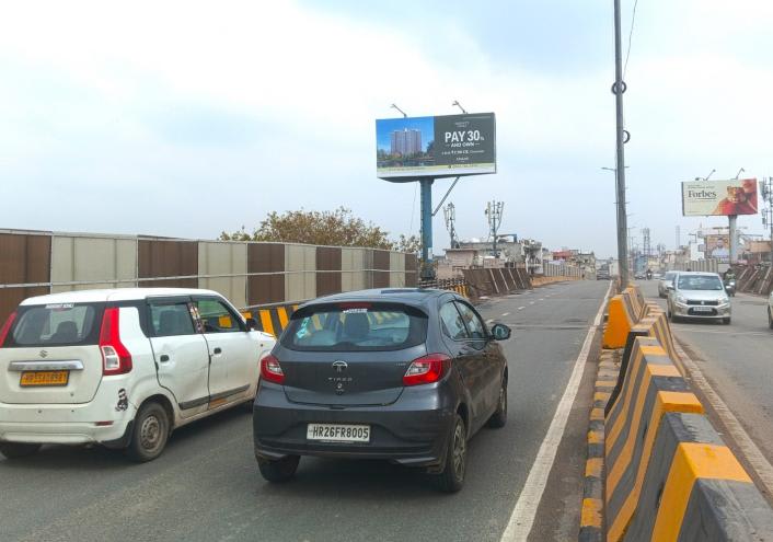Unipole at Bijwasan Flyover-4, Dwarka Expressway towards Airport, New Delhi photo 1