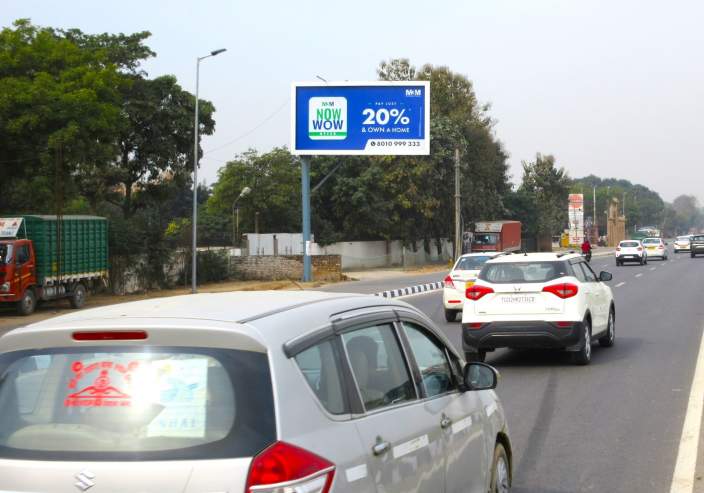 Unipole at Dwarka Link Road-2, NH-8 towards Dwarka, New Delhi photo 1