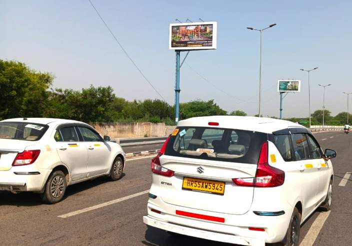 Unipole at Dwarka Expressway -1, NH-8 towards Dwarka, New Delhi photo 1