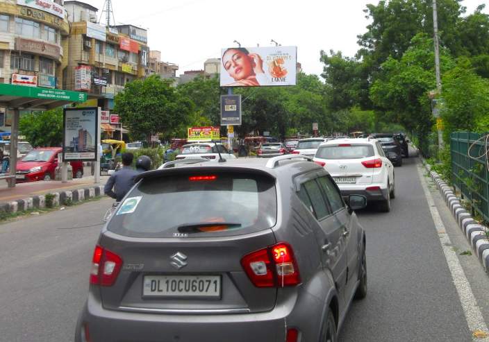Unipole at Dwarka Sector 6 Market Nr. Bqs, Dwarka Sector 4&5 towards NH-8, New Delhi photo 1