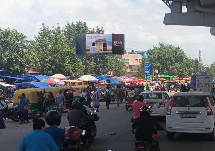 Unipole at Near Uttam Nagar East Metro Station, Uttam Nagar towards Janakpuri, New Delhi photo 1
