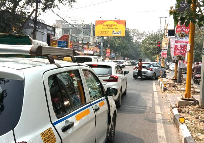 Unipole at Jwala Heri B1 Paschim Vihar, Paschim Vihar towards Meera Bagh, New Delhi photo 1