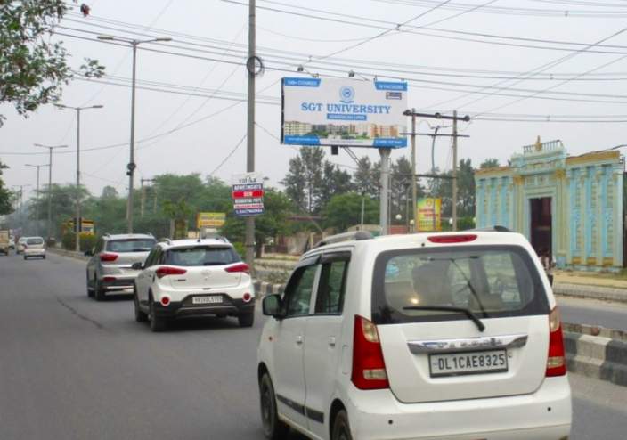 Unipole at Bijwasan Xing Sumitra Farm, Dwarka Expressway towards Airport, New Delhi photo 1