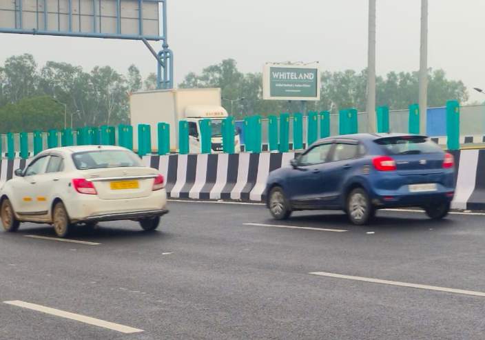 Unipole at Dwarka Expressway -2a, Dwarka towards NH-8, New Delhi photo 1