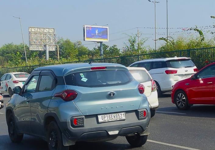 Unipole at NH-8 Vasant Kunj Crossing-1a, Gurgaon towards Delhi, New Delhi photo 1