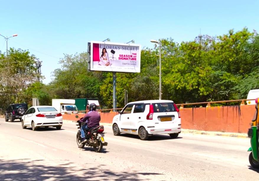 Unipole at Vasant Kunj Masoodpur Flyover, Mg Road towards Airport, New Delhi photo 1