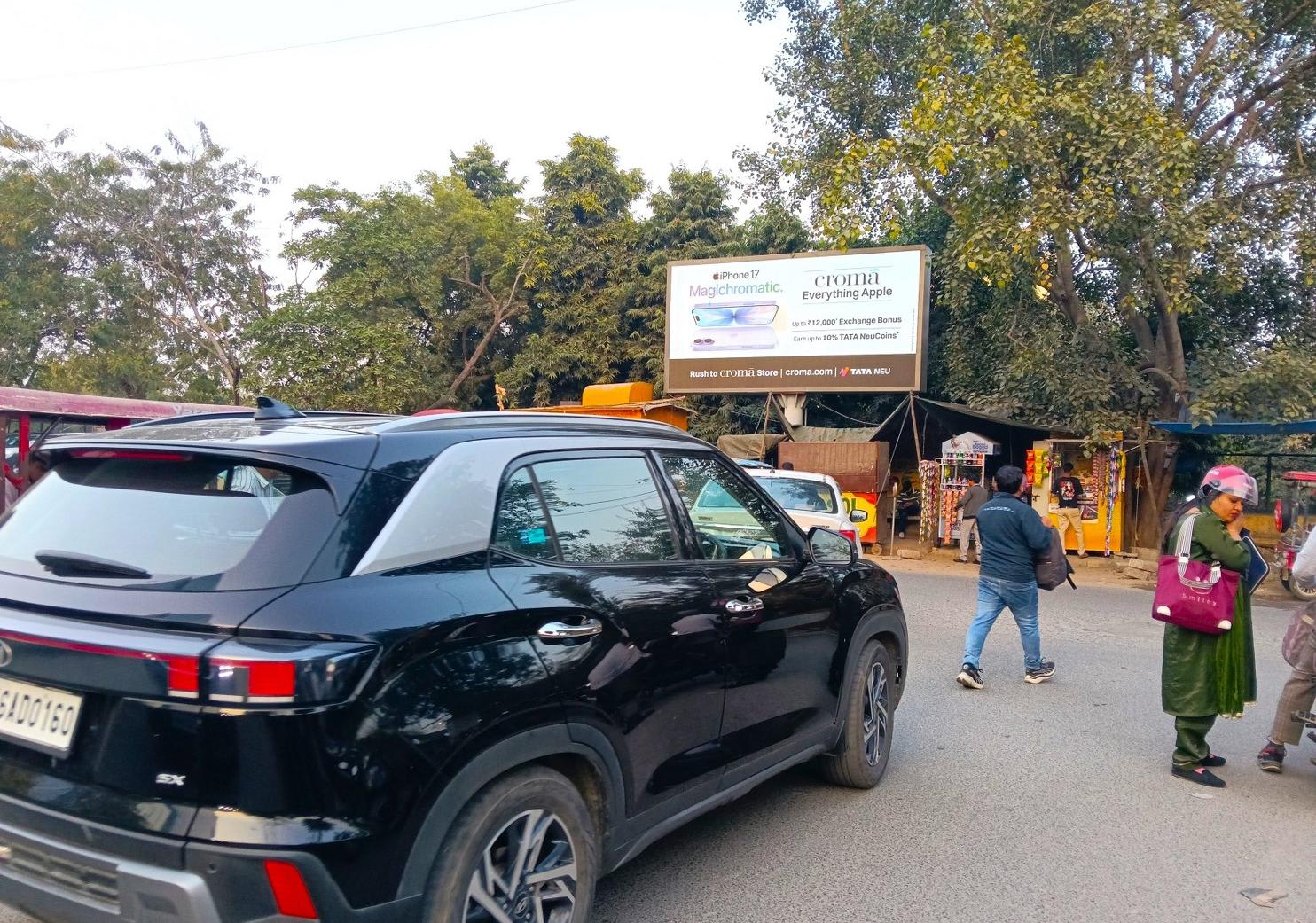 LED Screen at DLF Jasola Corporate Park, Inside Park, New Delhi photo 1