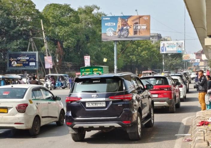 Unipole at Before Pitampura Metro Station -1, NSP towards Madhuban Chowk, New Delhi photo 1