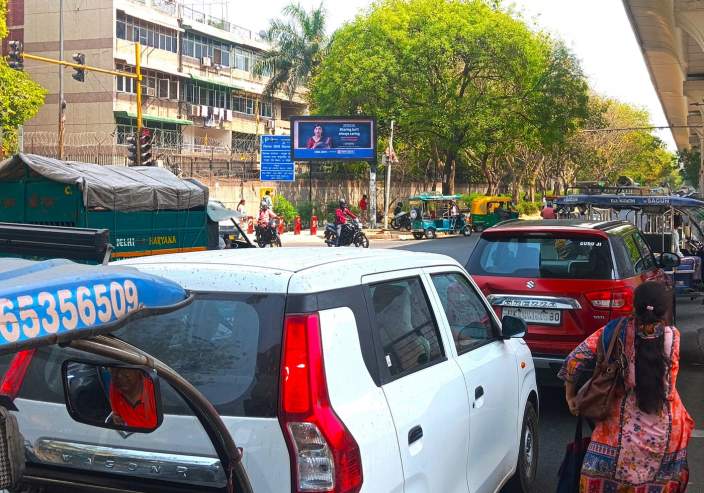 Unipole at Unity Mall Rohini, Rithala Metro Station towards Pitampura, New Delhi photo 1
