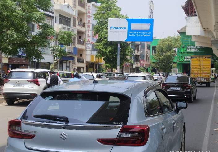 Unipole at Before Rohini East Metro Station -4, Madhuban Chowk towards Rithala, New Delhi photo 1