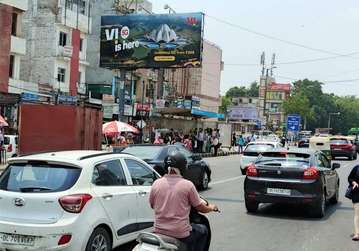 Unipole at Gtb Nagar Metro Station, Vidhan Sabha towards Kingsway Camp, New Delhi photo 1