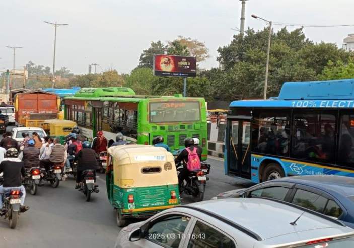 Unipole at Sdm Court Nand Nagri Red Light, Bhajanpura towards Ghaziabad, New Delhi photo 1