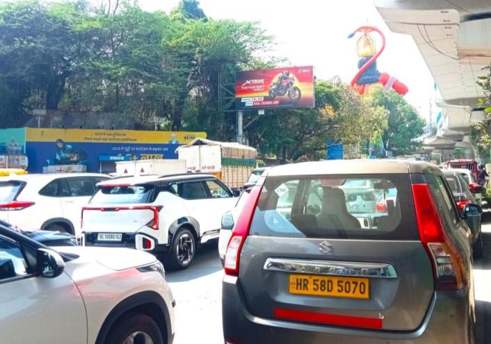 Unipole at Panchkuian Road Nr. Hanuman Temple, Cp towards Karol Bagh, New Delhi photo 1