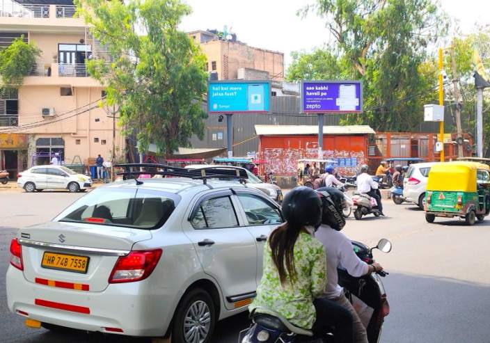 Unipole at Smart Signage- Karol Bagh Round About-06, Cp towards Karol Bagh Market, New Delhi photo 1