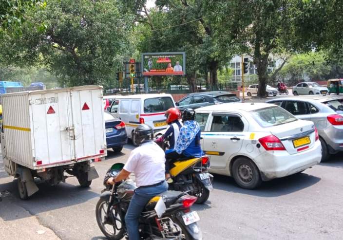 Unipole at Smart Signage- Jhandewalan Round About-03, Jhandewalan towards Cp, New Delhi photo 1