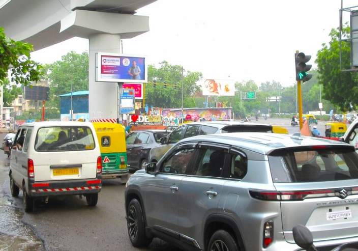 Unipole at Smart Signage - Patel Nagar /siddhartha Round About 01, Patel Nagar towards Karol Bagh, New Delhi photo 1