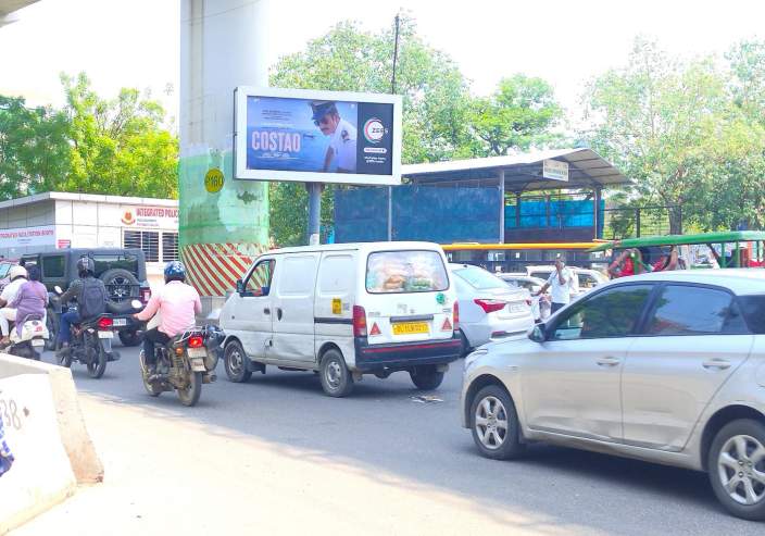 Unipole at Smart Signage- Patel Nagar /siddhartha Round About 02, Patel Nagar towards Karol Bagh, New Delhi photo 1