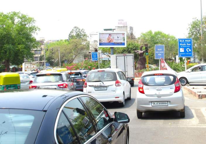 Unipole at Smart Signage- Patel Nagar /siddhartha Round About 05, Karol Bagh towards Patel Nagar, New Delhi photo 1