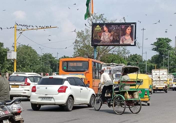 Unipole at Asaf Ali Road- Delhi Gate -2, Ramleela Maidan towards Rajghat, New Delhi photo 1