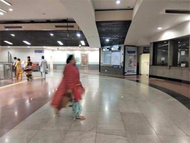 Metro Panel at Lok Kalyan Marg, Ticket Counter - Gate No.1, New Delhi photo 1