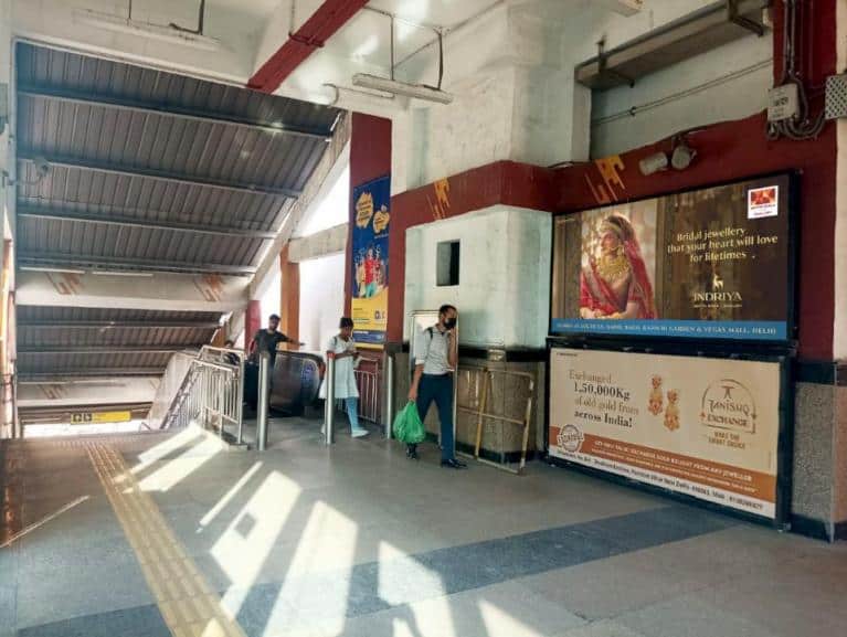 Metro Panel at Noida Golf Course, Ticket Counter, Noida - Position 2 photo 1