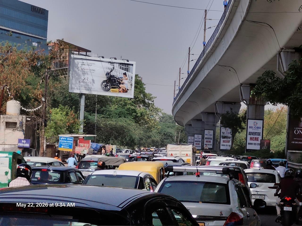 Unipole at After Le Meridien Hotel, Mg Road Delhi towards Gurugram Cyber City, Gurugram photo 1