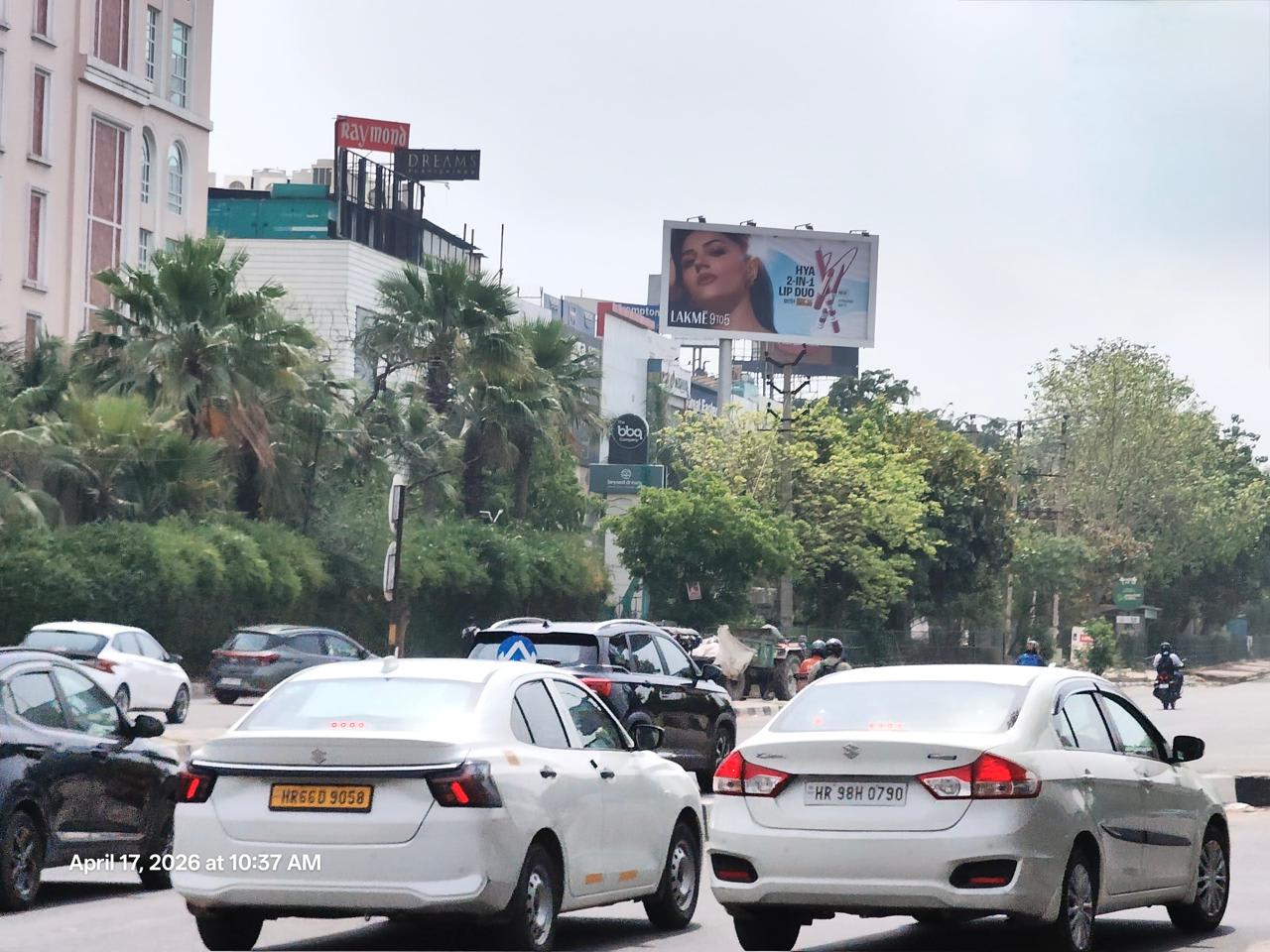 Unipole at Crown Plaza Hotel, Nh8 towards Huda City Centre, Gurugram photo 1
