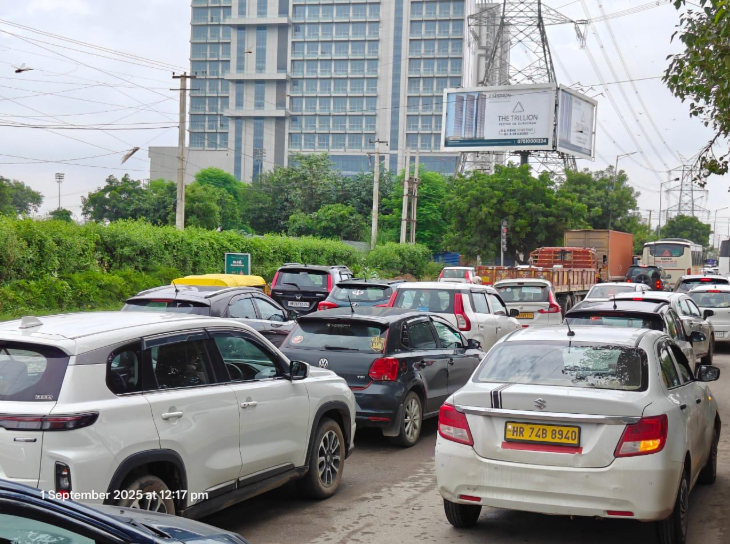 Unipole at Spr Road, Dwarka Expressway towards Tulip Chowk Sector 69/70, Gurugram photo 1