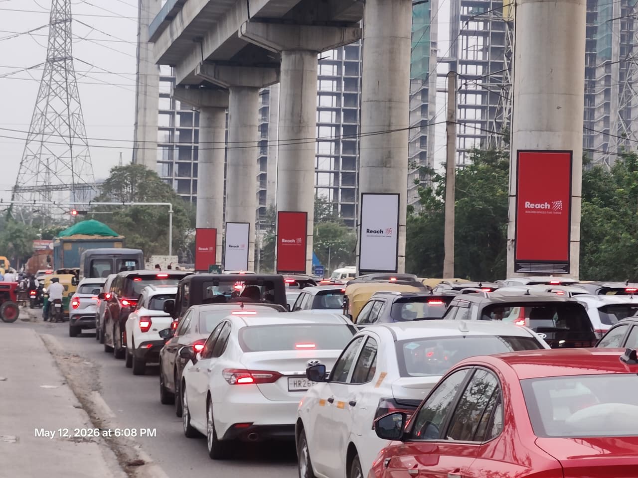 Metro Pillar at Sector 55-56 Metro Station, Metro Pillars 259-255, AIT Chowk towards Golf Course Road T-point, Gurugram photo 1