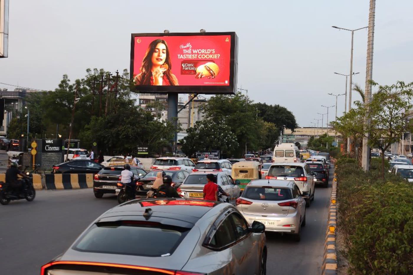 LED Screen at DLF Sector 18, Delhi to Noida, Noida photo 1