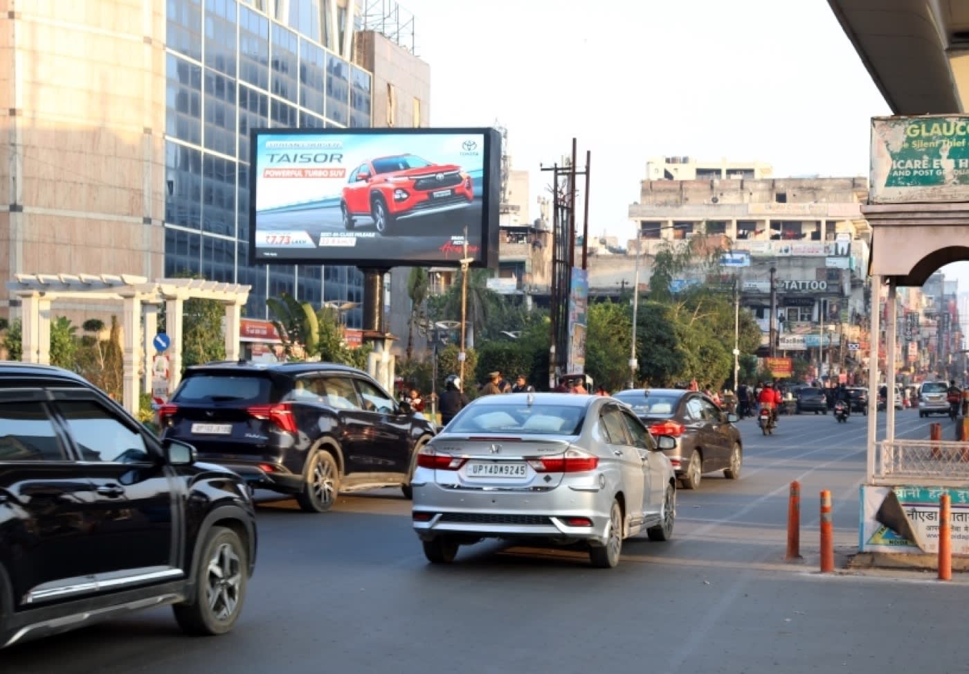 LED Screen at Sector 18 Red Light, 3/16 to Sector 18 Metro Stn., Noida photo 1