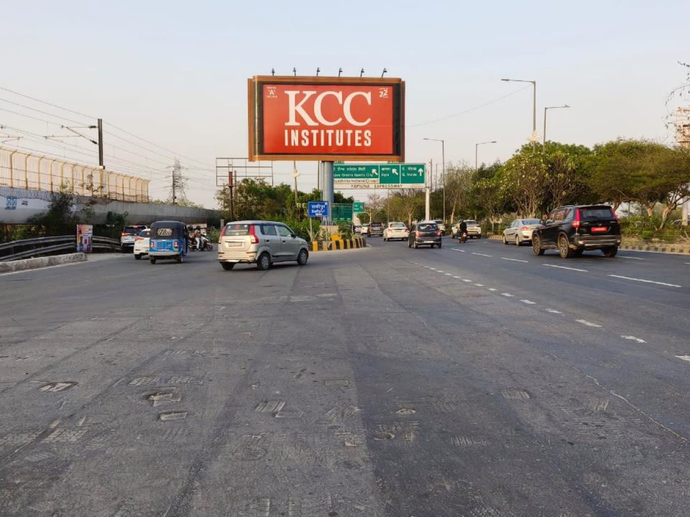 Unipole at Greater Noida Entrance 0 Point Taj Expressway, Towards Pari Chowk, Greater Noida photo 1