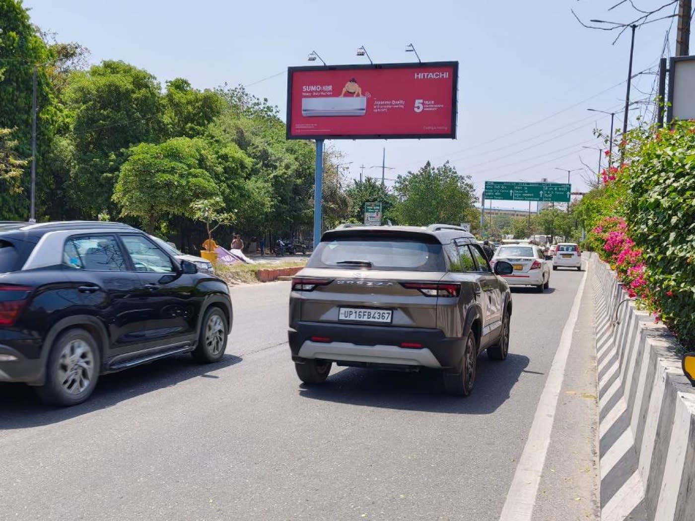 Unipole at Elevated Road Entry, Sector 121 to Sector 18, Noida photo 1