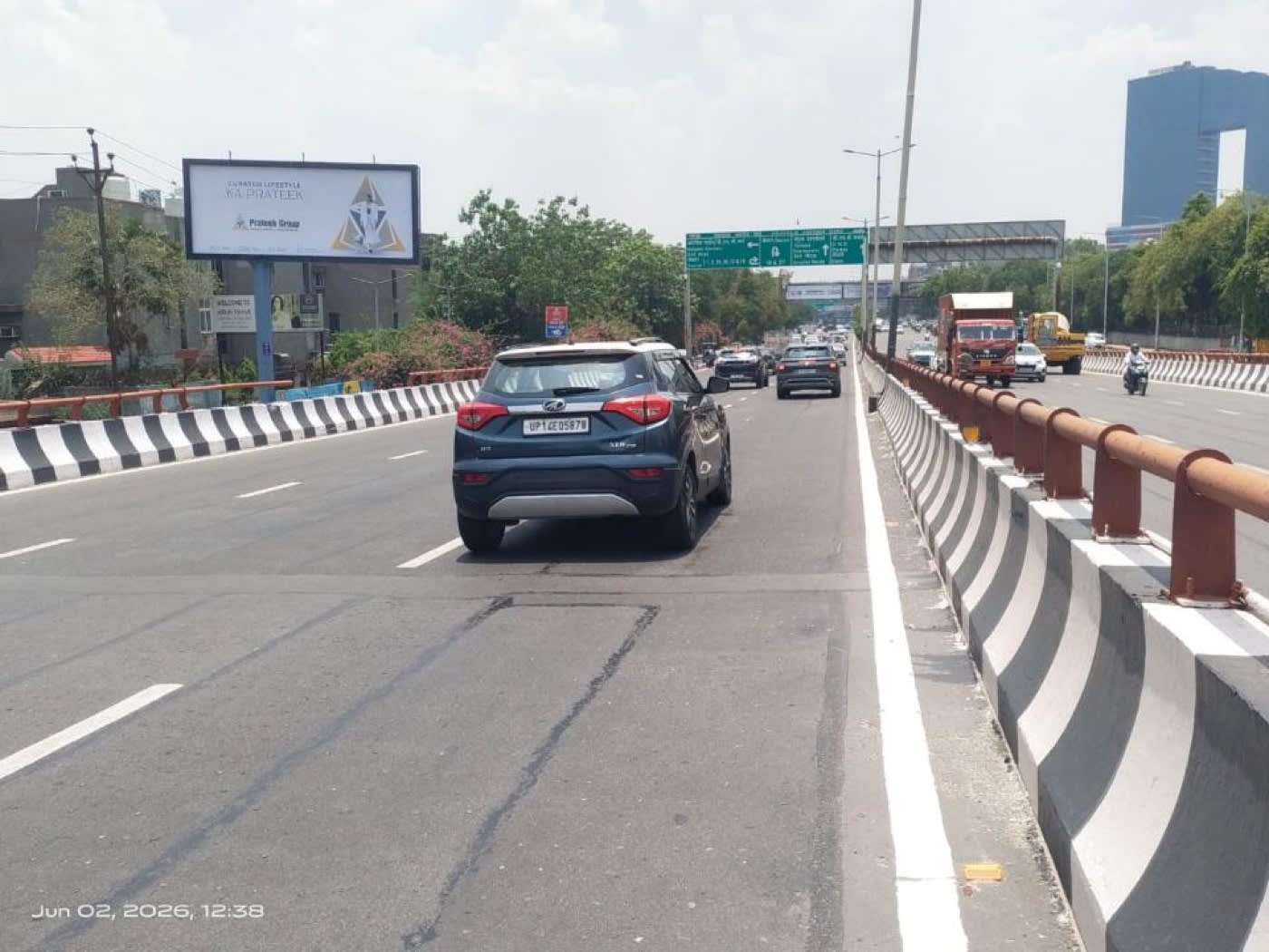 Unipole at Elevated Road 27 - Sector 61 to Sector 18, Sector 61 to Sector 18, Noida photo 1