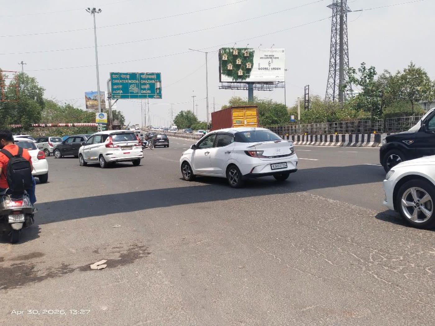 Unipole at Mahamaya / Kalindi Kunj - Delhi to Noida, Delhi to Noida, Noida - Position 1 photo 1