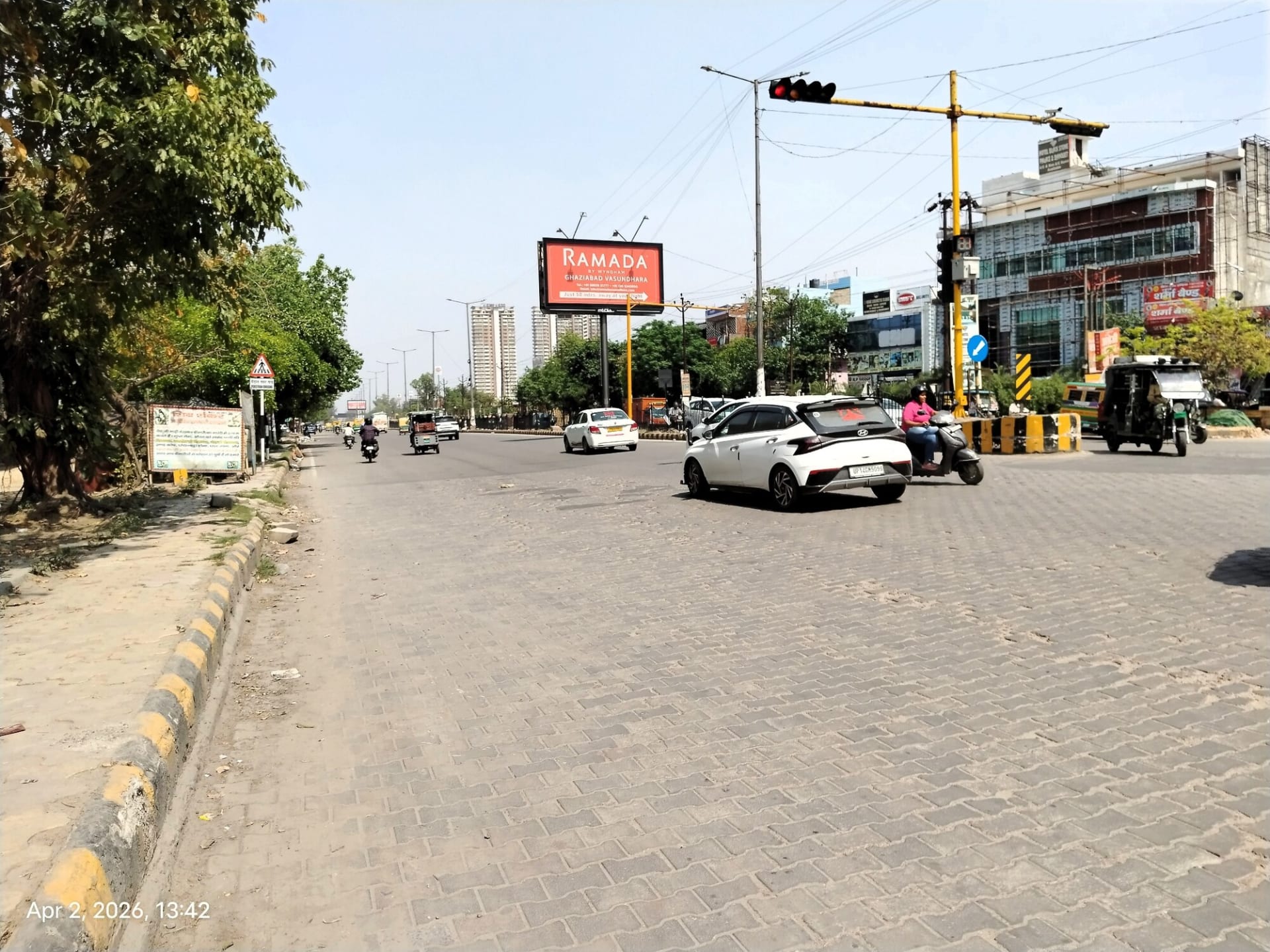 Unipole at Opp. Pnb Bank Near Prahlad Garhi Red Light, UP Gate To Mohan Nagar, Ghaziabad photo 1
