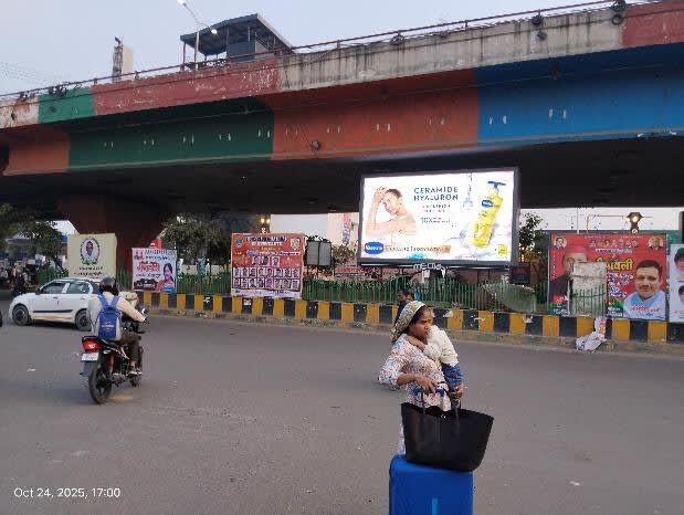 LED Screen at Old Bus Stand-2, AMBEDKAR ROAD, Meerut Road To AMBEDKAR ROAD, Ghaziabad photo 1