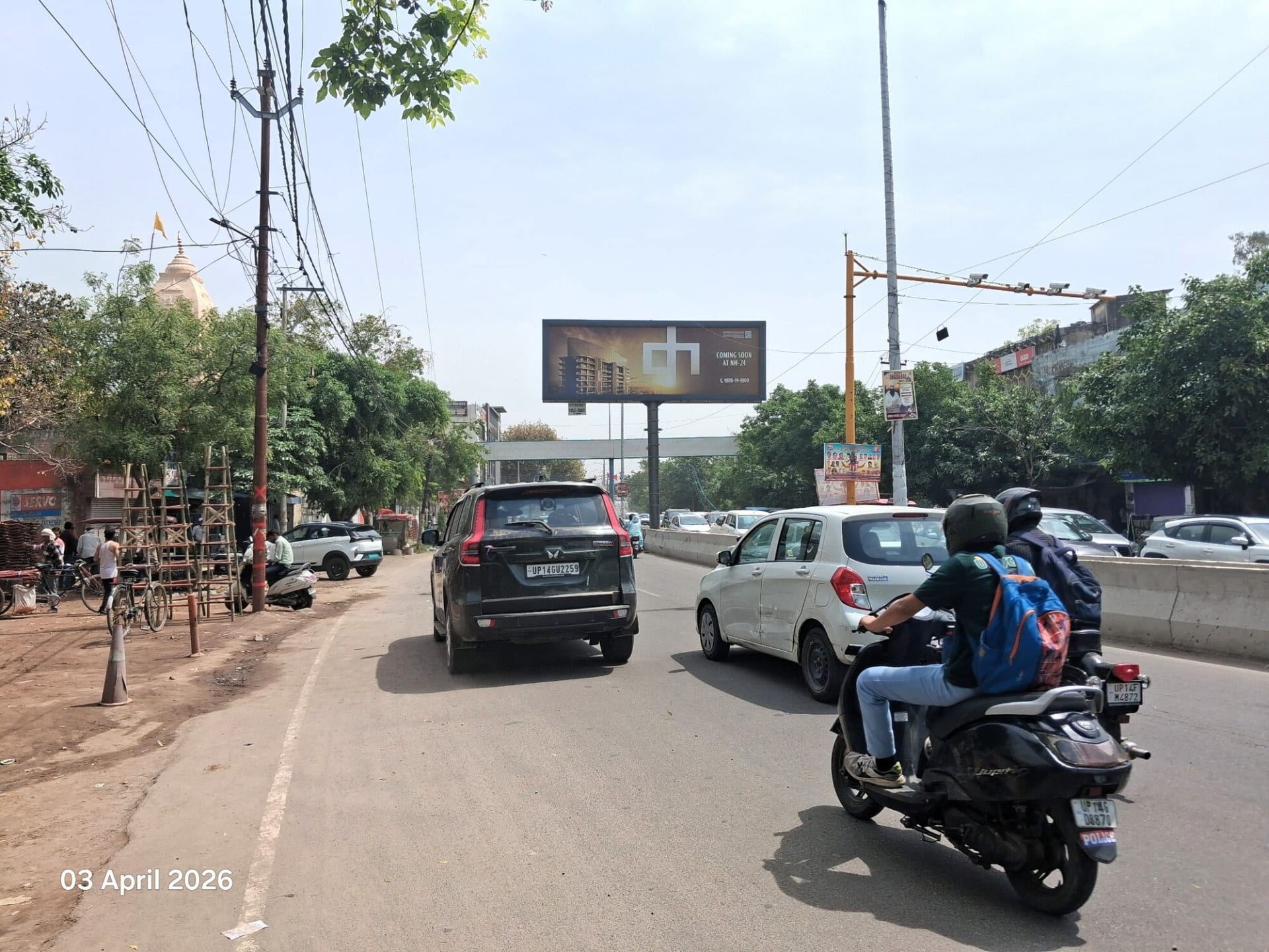 Unipole at Navyug Market Cut, Hapur Chungi To Thakurdwara, Ghaziabad photo 1