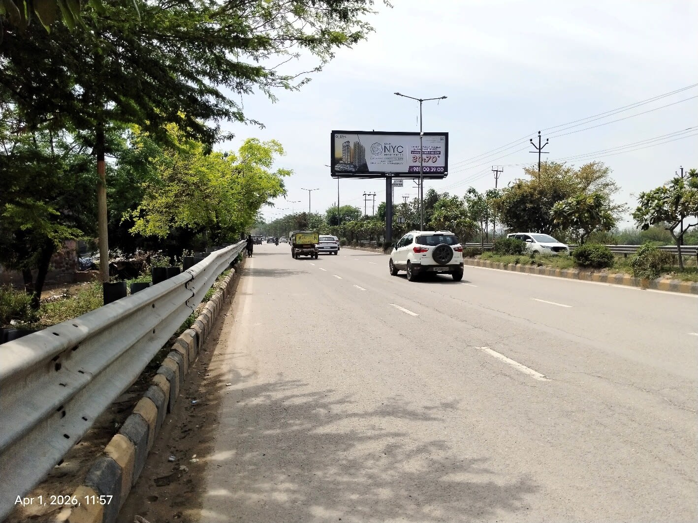 Unipole at City Forest Cut, Meerut Road To Karhera, Ghaziabad photo 1
