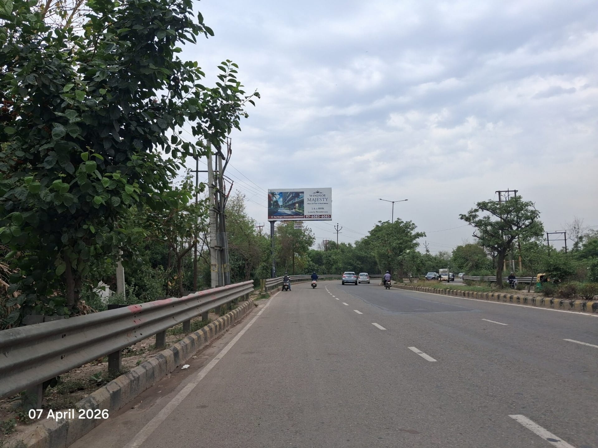 Unipole at Entry Raj Nagar Extension, Karhera To Meerut Road, Ghaziabad photo 1