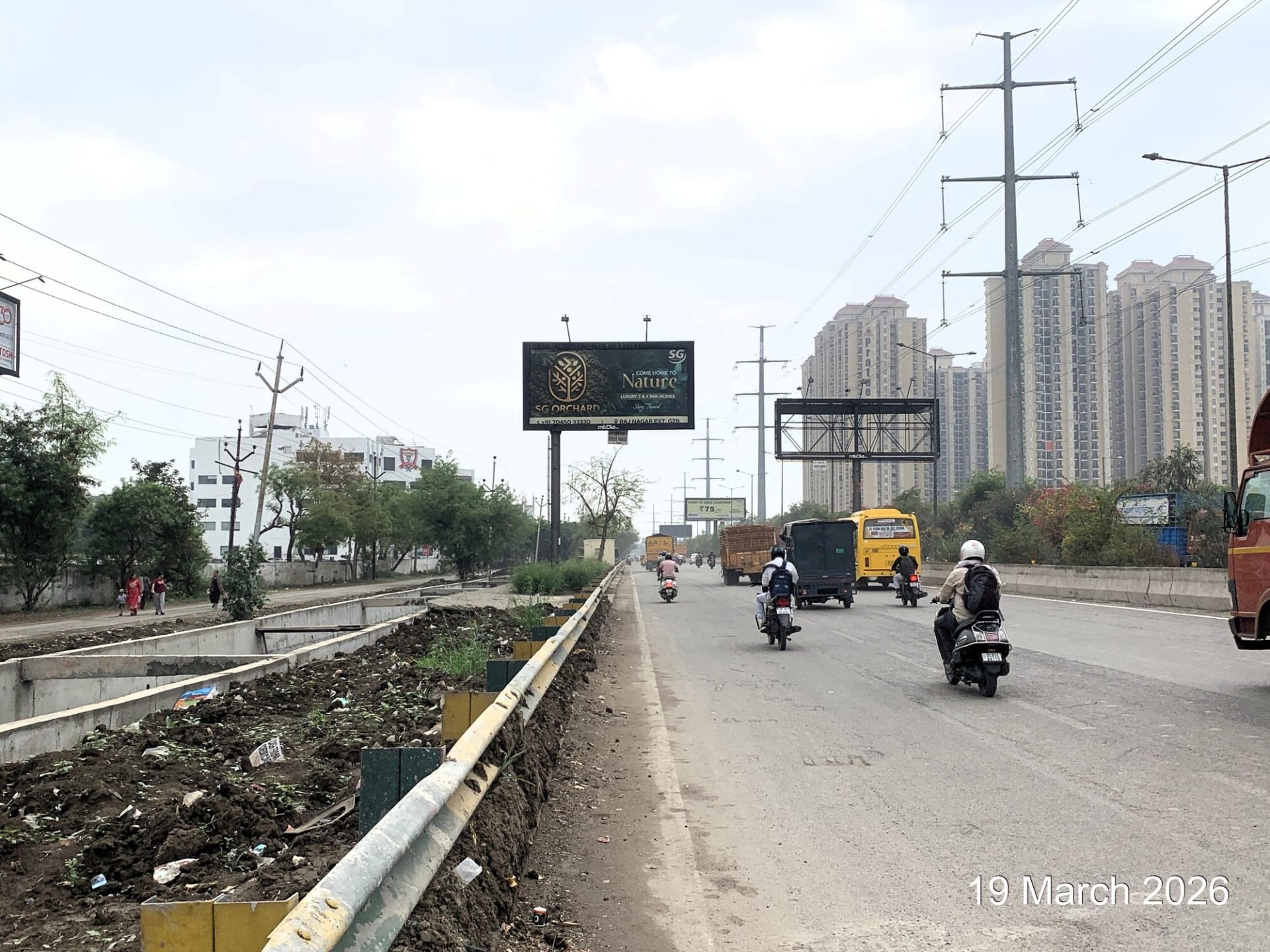Unipole at After DPS Red Light, Meerut Mor To NH-09, Ghaziabad photo 1