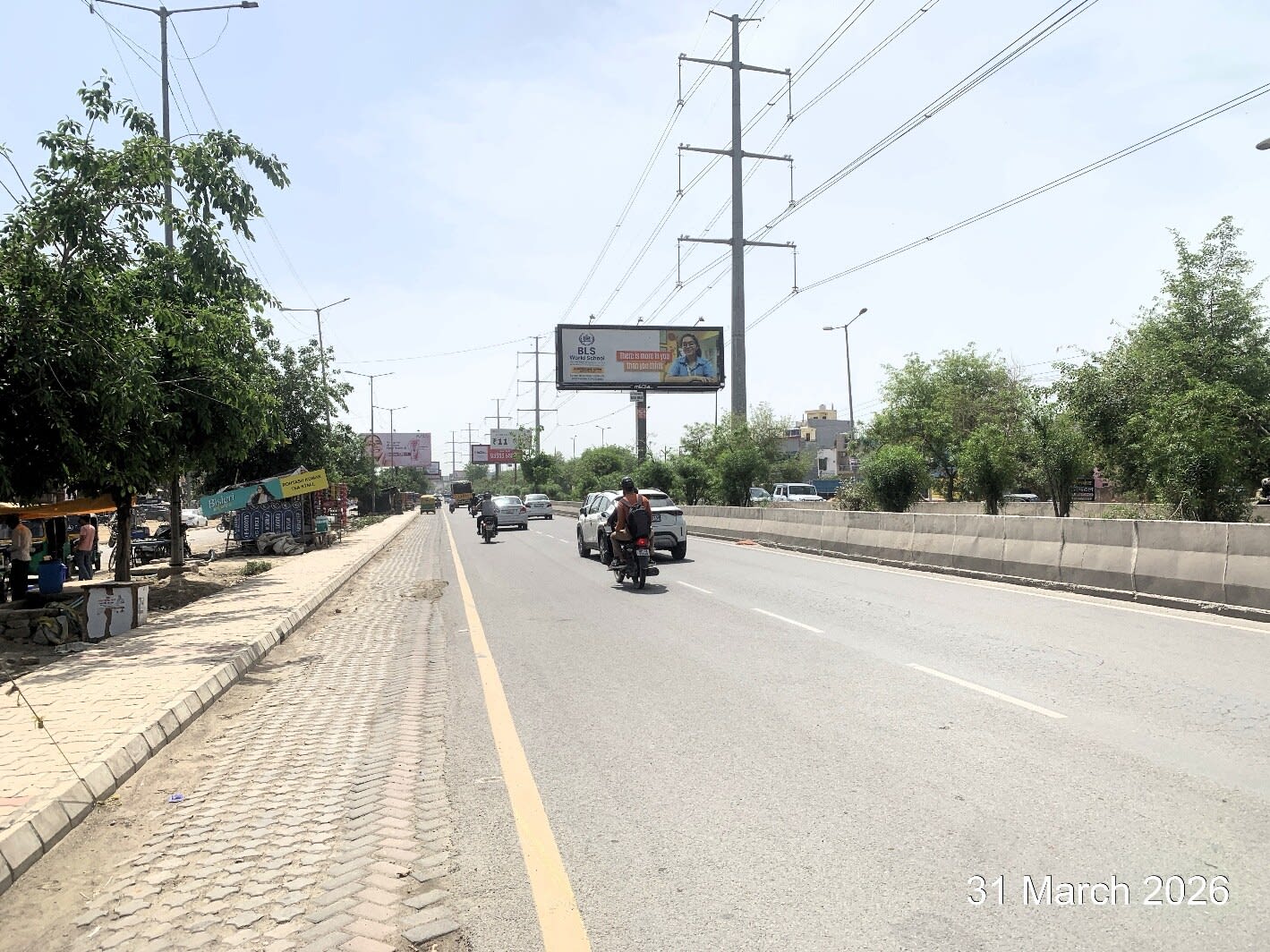 Unipole at Near Dream Farm Banquet, NH-09 To Gaur City, Ghaziabad photo 1
