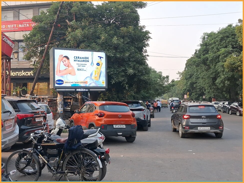 LED Screen at Near Lenskart, RDC, RAJNAGAR, Hapur Road To RDC Market, Ghaziabad photo 1