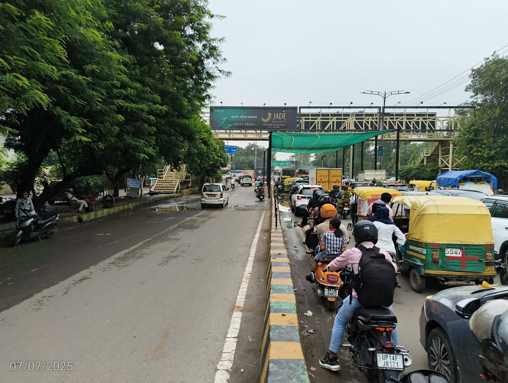 Foot Overbridge at Hapur Chungi, Shastri Nagar to Hapur Chungi, Ghaziabad photo 1