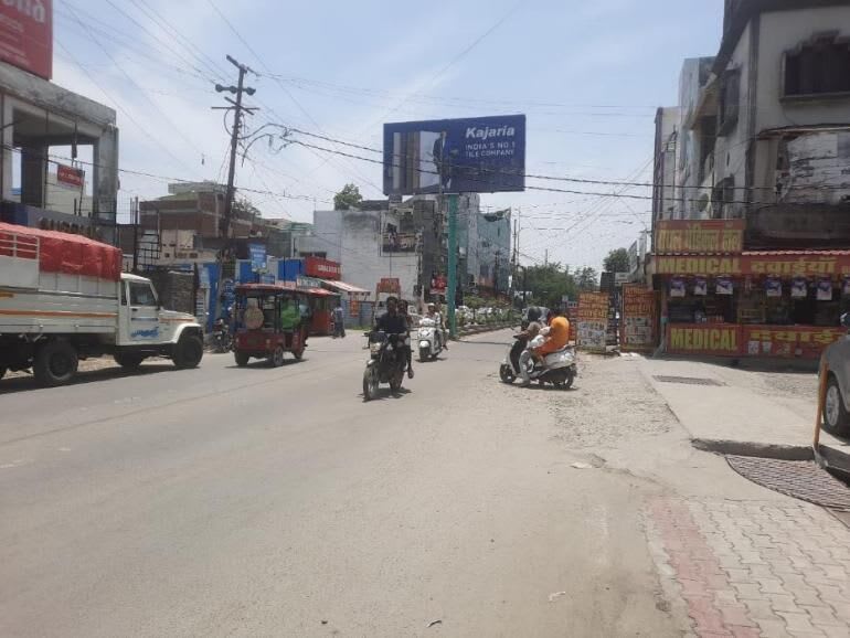 Unipole at Bansal Jewellers, Civil Lines, fcg Vishal Mega Mart, Rudrapur photo 1