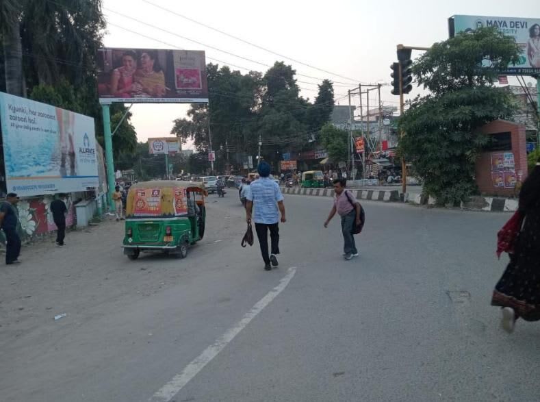 Unipole at DD Chowk, Opp Bus stand, fcg Roadways, Rudrapur - Position 2 photo 1