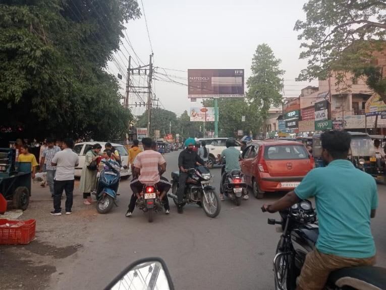 Unipole at Levis Showroom ,Kashipur Bypass fcg Gaba chowk, Rudrapur photo 1