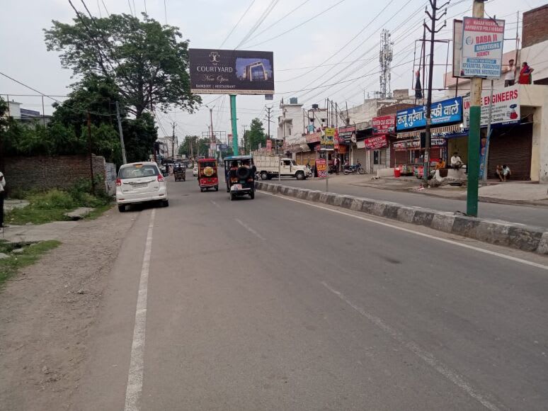 Unipole at Vaisno Dwar Colony, Kashipur Bypass fcg Gaba chowk, Rudrapur photo 1